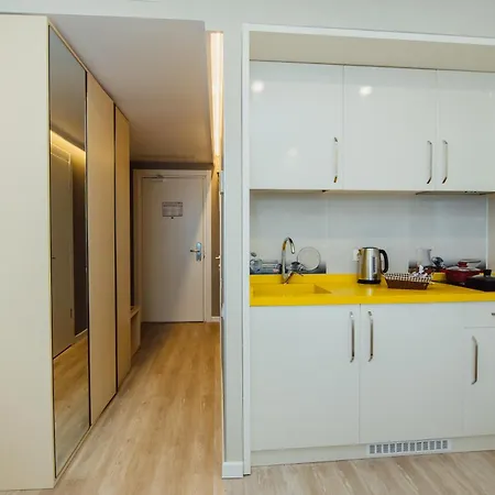 Sunshine Apartments 巴统 外观 照片