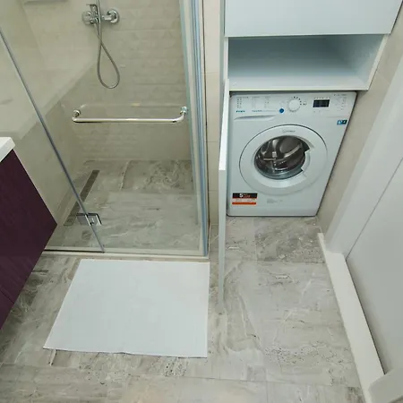 Sunshine Apartments 巴统 外观 照片