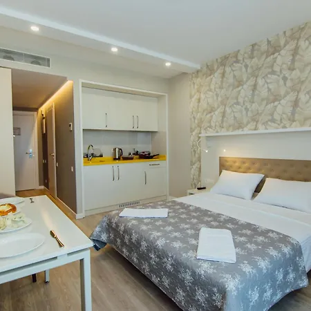 Sunshine Apartments 巴统 外观 照片
