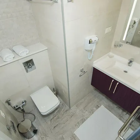 Sunshine Apartments 巴统 外观 照片