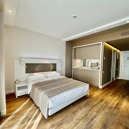 Sunshine Apartments 巴统 外观 照片