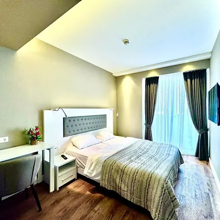 Sunshine Apartments 巴统 外观 照片